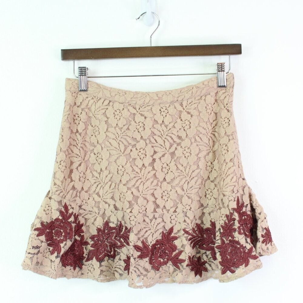 Anthro Raga Azaria Lace Mini Skirt Taupe‎ Size S